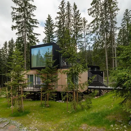 Hotel Bjoernson & Bjoernson Tree Houses Jasna Belá Exterior photo